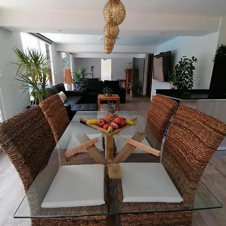 Isabelle Vendégház Barraca de Aguas Vivas