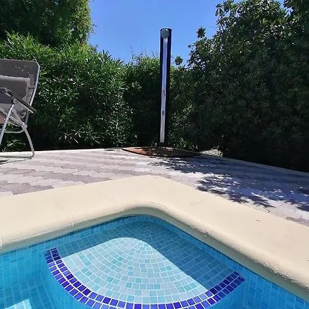 Vendégház Isabelle Barraca de Aguas Vivas