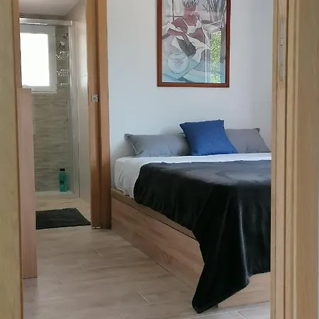 Isabelle Guest house *