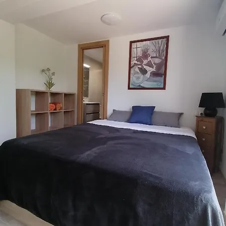 Guest house Isabelle Barraca de Aguas Vivas