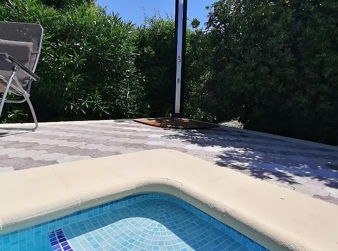 Maison d'hôtes Isabelle Barraca de Aguas Vivas